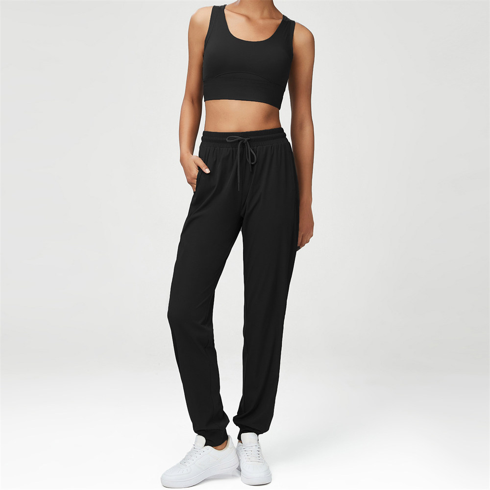 Wholesale Gym Wear Sports Wear Workout Clothing Manufacturer
