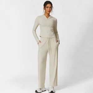 Women's Lightweight Athletic Jacket Slim Fit With Thumb Holes