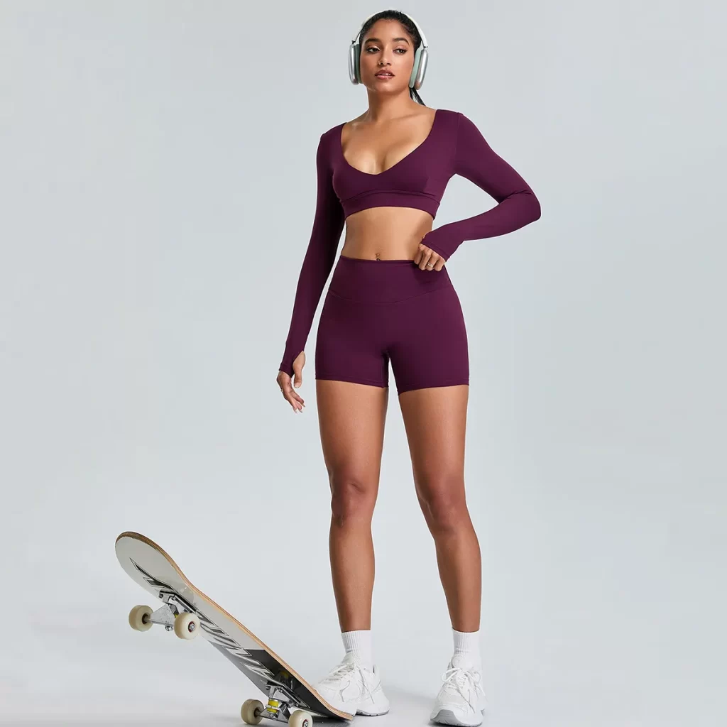 Long Sleeve Workout Shirts Cropped Tops with Built in Bra