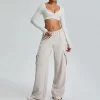 Long Sleeve Workout Shirts Cropped Tops with Built in Bra