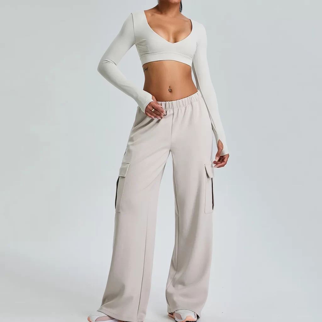 Long Sleeve Workout Shirts Cropped Tops with Built in Bra