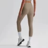 Athletic Clothing Manufacturer Private Label No Front Seam Yoga Pants high quality leggings wholesale custom made workout clothes