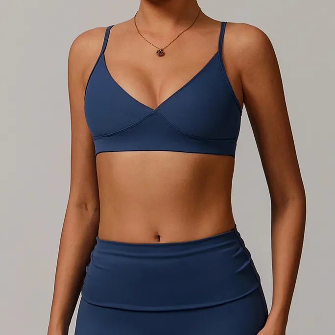 Customized Sports Bras with Adjustable Straps Gym Clothing Wholesale