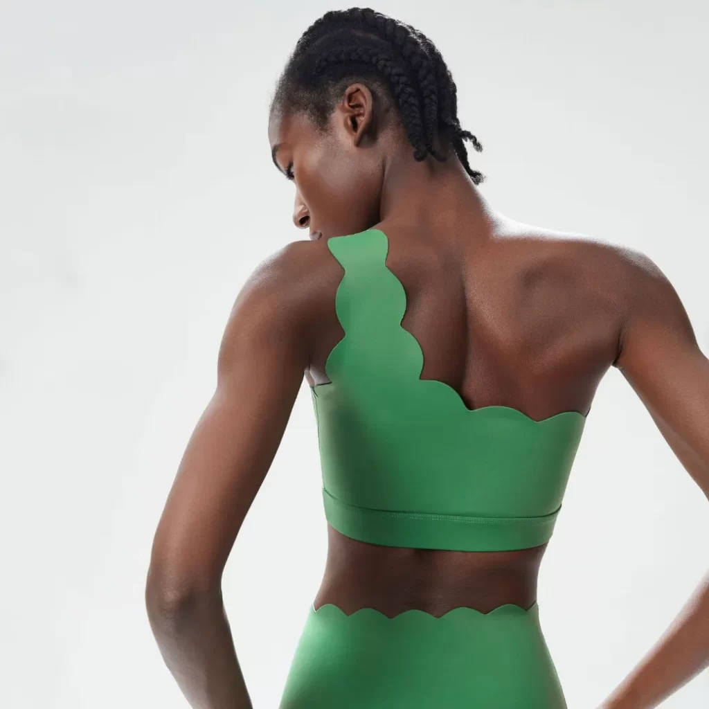 Lycra Wholesale Clothing Customized Bras Wave Shoulder Sports Bra Custom Active Wear yoga apparel manufacturers