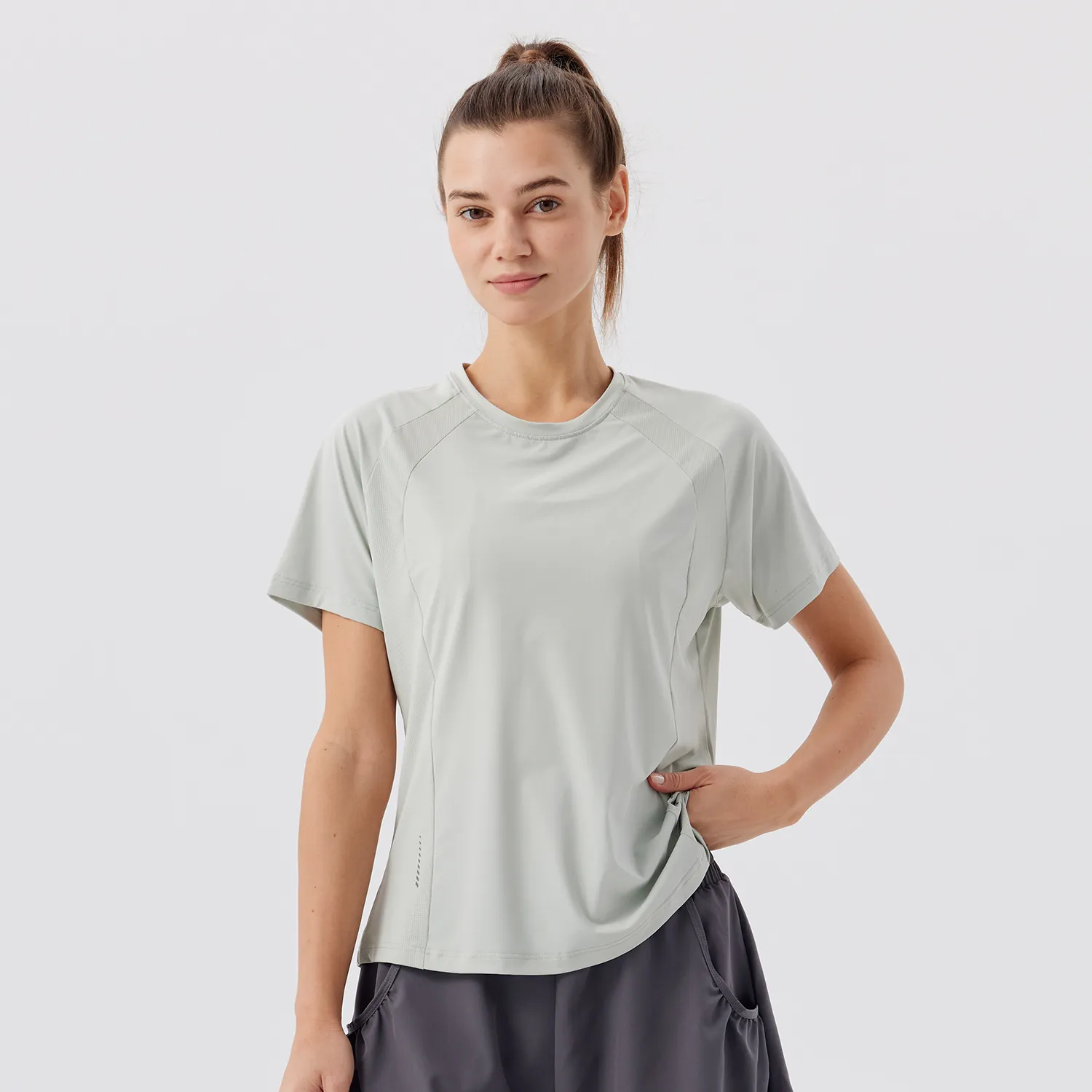 Women's Workout Athletic Tops Short Sleeve Crewneck T-Shirts Manufacturer