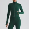 Slim Fit Workout Jackets Athletic Jackets with Thumb Holes Wholesale Activewear