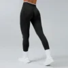 Seamless Apparel Manufacturers Spark Sport Workout Yoga Fitness Clothing Suppliers
