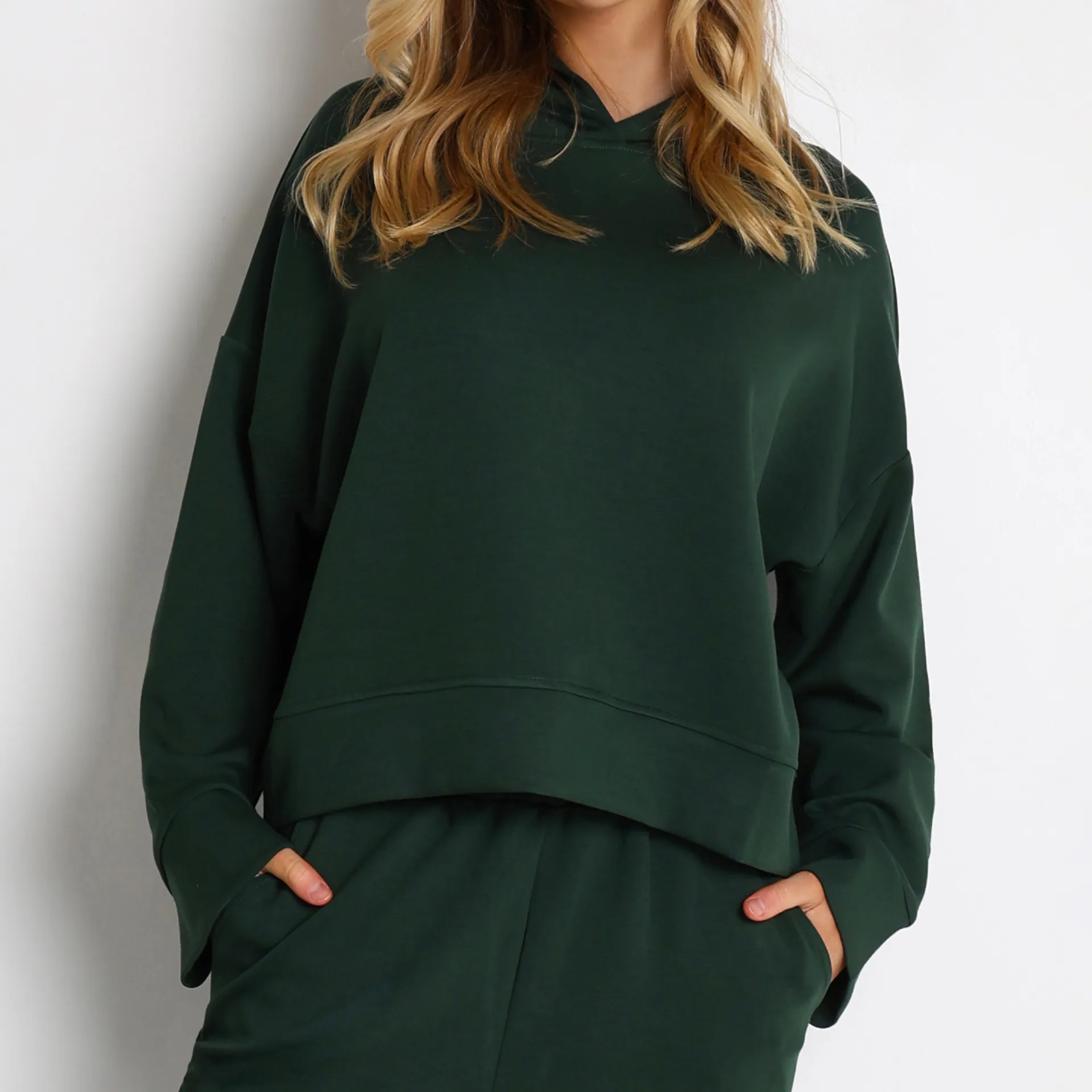 Spark Sport Custom Women's Pullover Hoodies Custom Sportswear Manufacturer