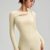 Front Cut-Out Slim Fit Long Sleeve Yoga Tops Sport Clothing Manufacturers Gymwear com