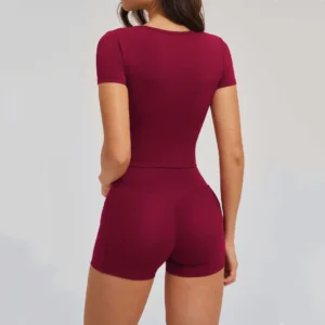 Private Label Sportswear Workout Short Sleeve Tops Custom Sportswear Providers Design Assistance For Teams