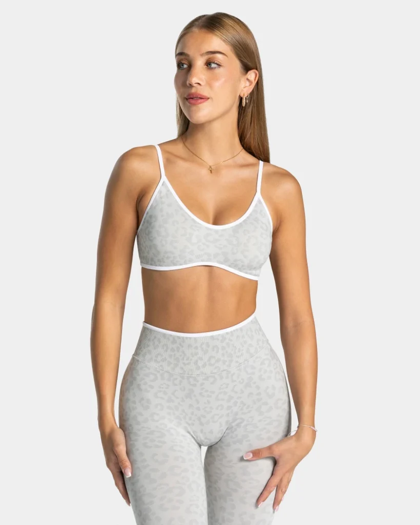Unique Sportswear Activewear Seamless Customized Sports Bra Wholesale Athletic Wear Manufacturer