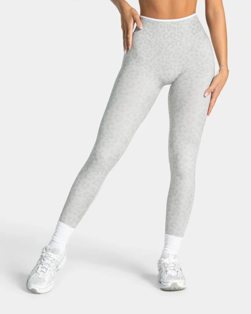 Difference Between Yoga Pants and Leggings Gymshark Sport Clothing Manufacturers