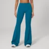 What Are Flared Leggings Custom Gym Clothing Activewear Apparel Manufacturers China Sportswear What Are Flared Leggings Custom Gym Clothing Activewear Apparel Manufacturers China Sportswear