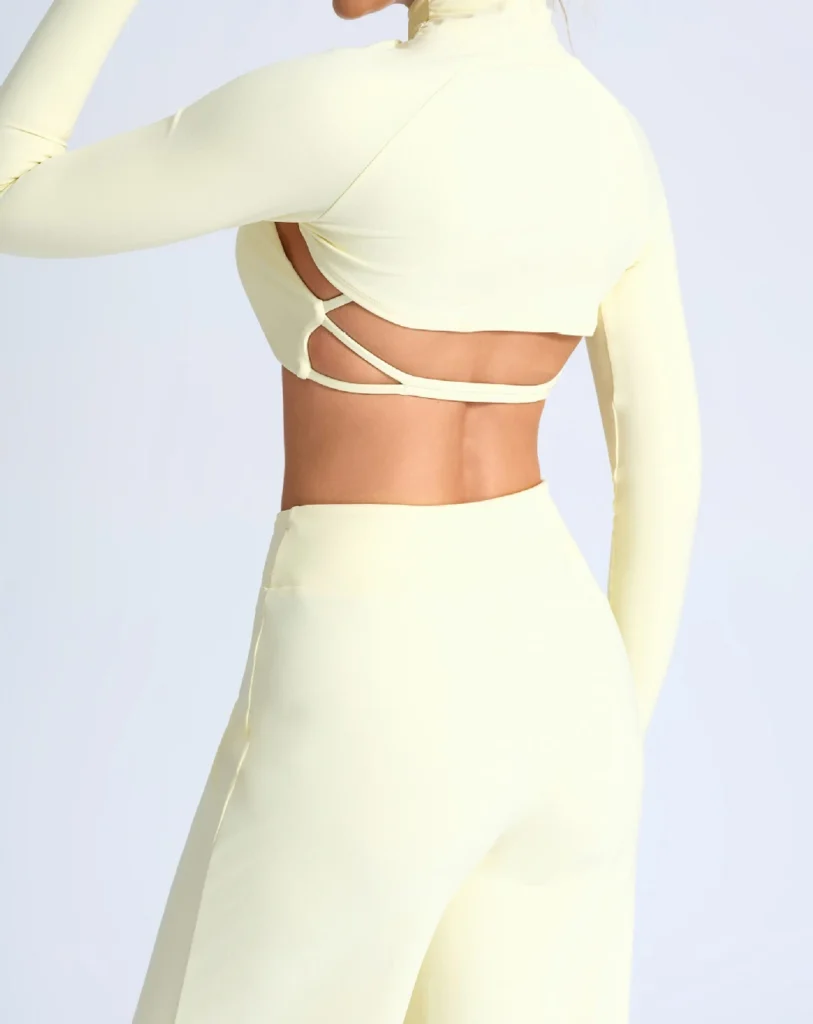 Wearing Yoga Long Sleeve Crop Tops Benefits Of Compression Shirts Gymshark Wholesale Clothing