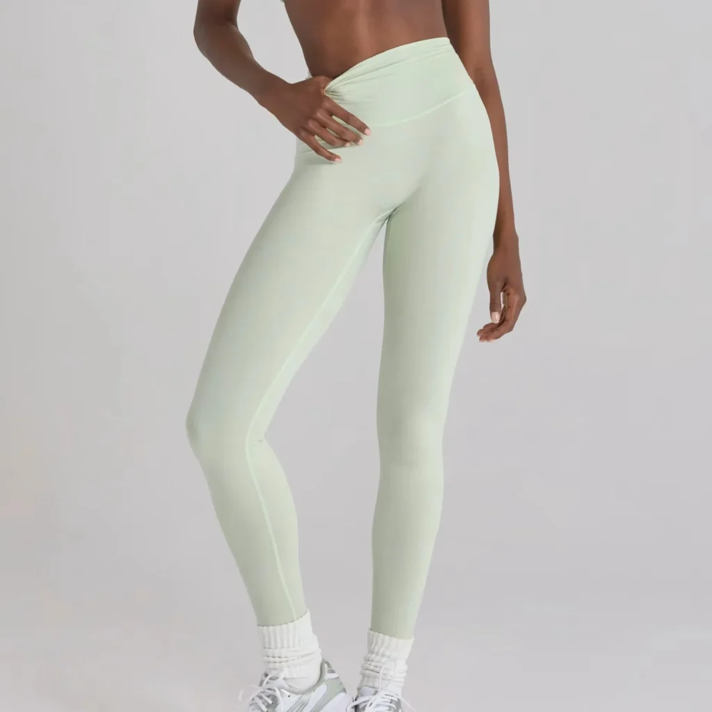 Private Label Sportswear Leggings VS Yoga Pants Supplier