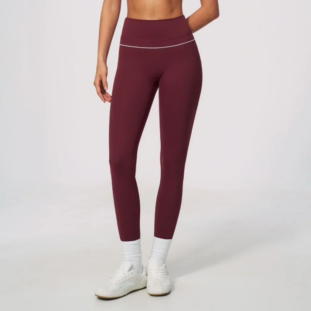 Leggings VS Yoga Pants Wholesale Gym Clothing Manufacturers