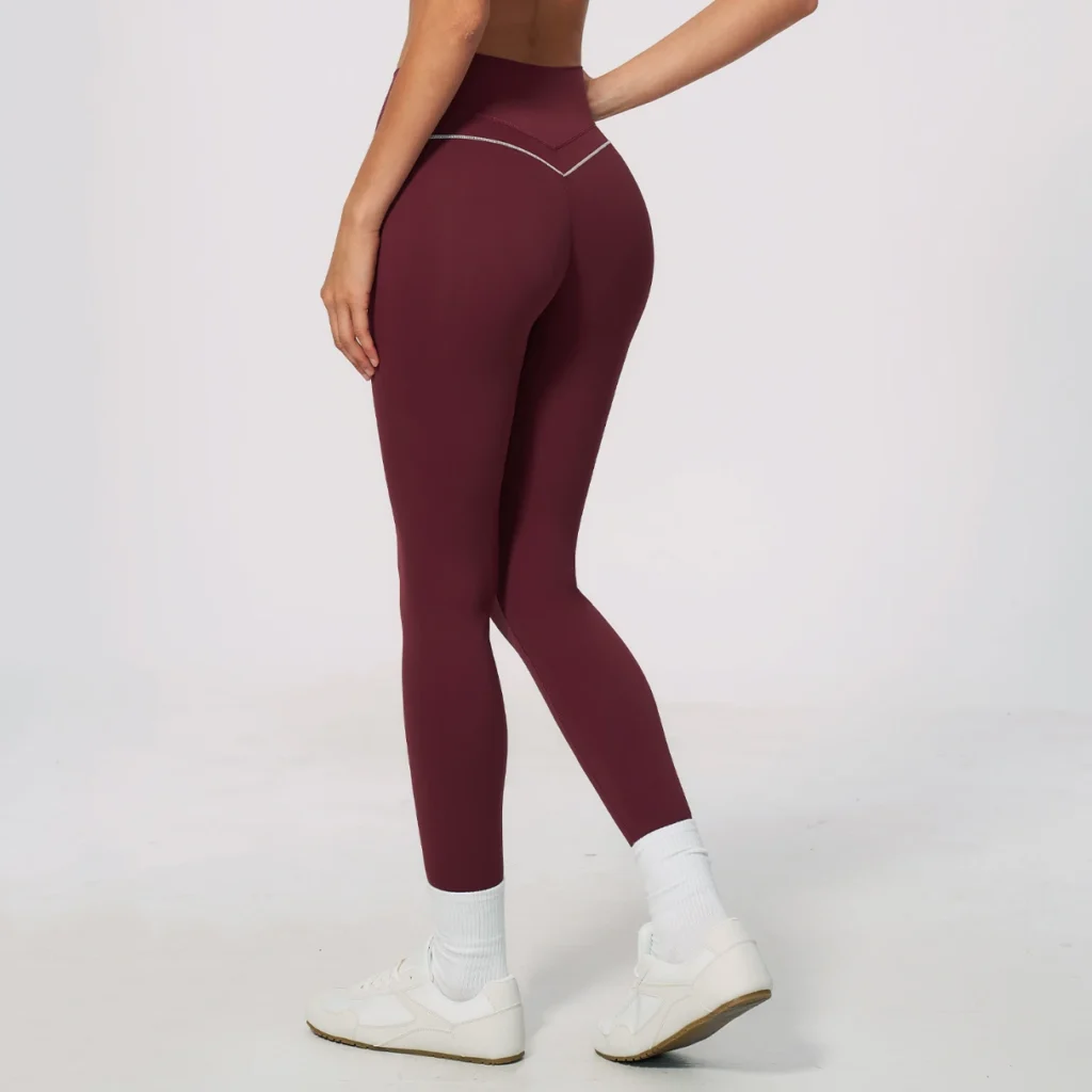 Leggings VS Yoga Pants Wholesale Gym Clothing Manufacturers